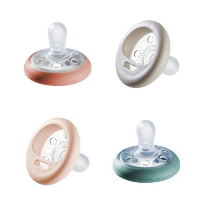 Picture of Tommee Tippee Breast-like Night Pacifier, 6-18 Months, 4 Pack, Glow in the Dark Paci, Breast-shaped Nipple for a Natural Latch, BPA-free
